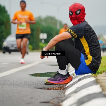 Runner Photo 8503109