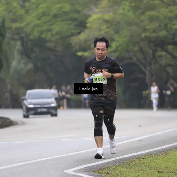 Runner Photo 8503136