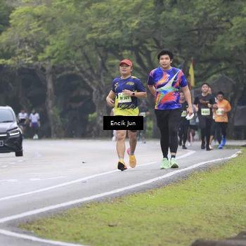 Runner Photo 8503142