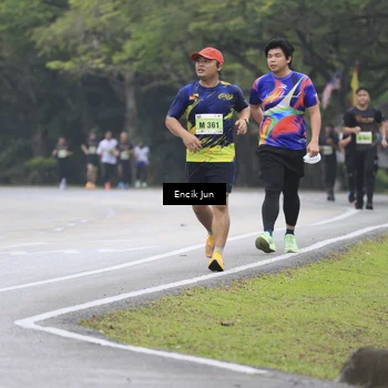 Runner Photo 8503153