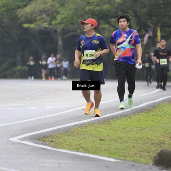 Runner Photo 8503159