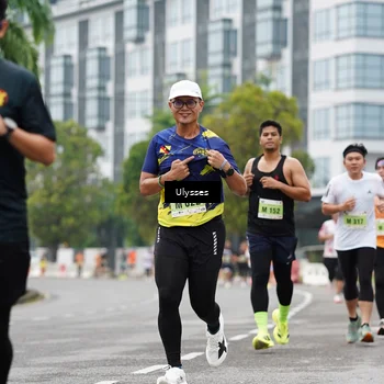 Runner Photo 8503166