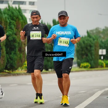 Runner Photo 8503198