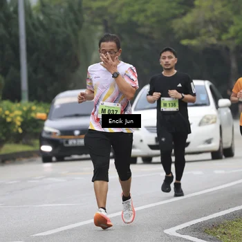 Runner Photo 8503203