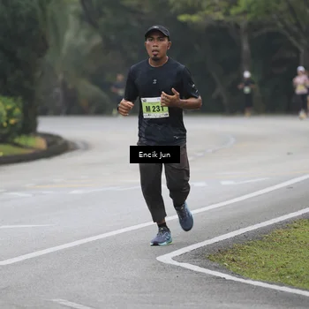 Runner Photo 8503245