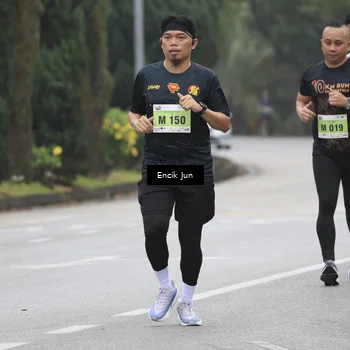 Runner Photo 8503282