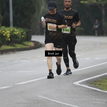 Runner Photo 8503332