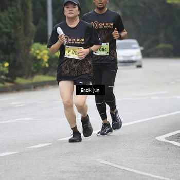 Runner Photo 8503340