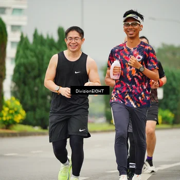 Runner Photo 8503346