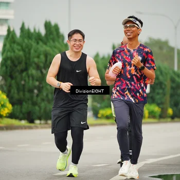 Runner Photo 8503356