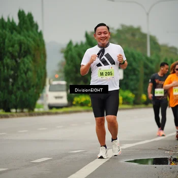 Runner Photo 8503380
