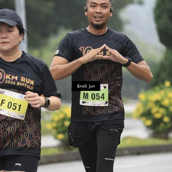 Runner Photo 8503381