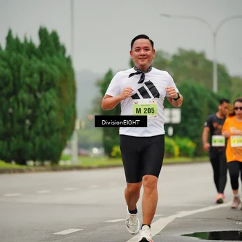 Runner Photo 8503408