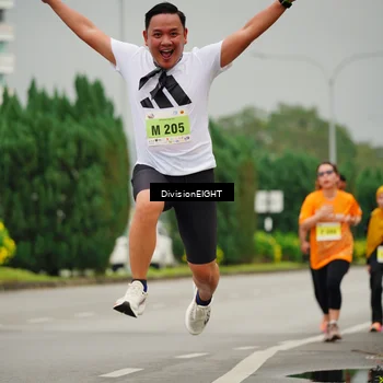Runner Photo 8503429