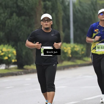 Runner Photo 8503462