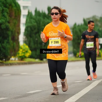 Runner Photo 8503463