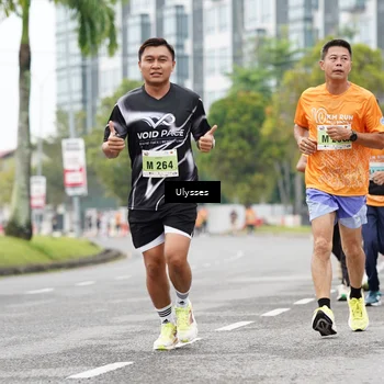 Runner Photo 8503477