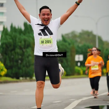 Runner Photo 8503483
