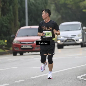 Runner Photo 8503492