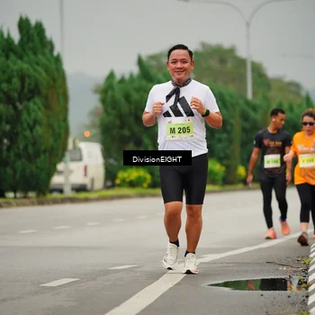 Runner Photo 8503493