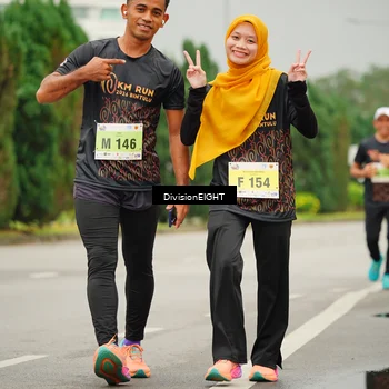 Runner Photo 8503498