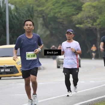Runner Photo 8503517