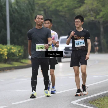 Runner Photo 8503537