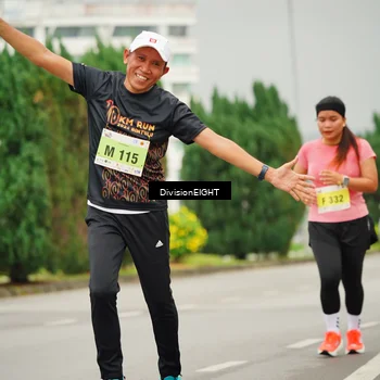 Runner Photo 8503573