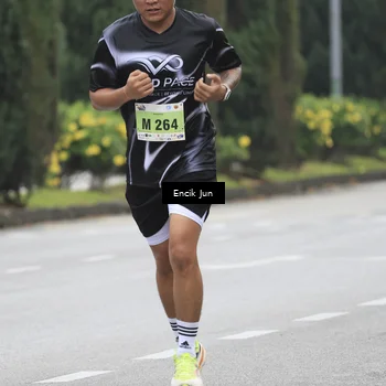 Runner Photo 8503576