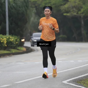 Runner Photo 8503587