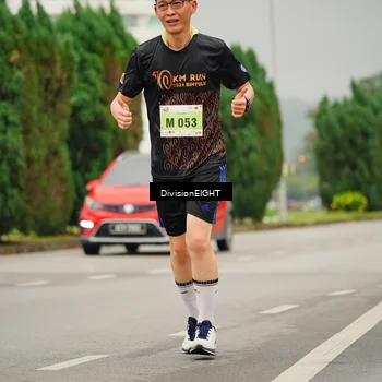Runner Photo 8503621