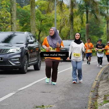 Runner Photo 8503670