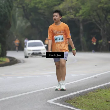 Runner Photo 8503692