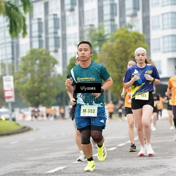 Runner Photo 8503715