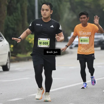 Runner Photo 8503717