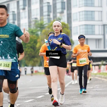 Runner Photo 8503735