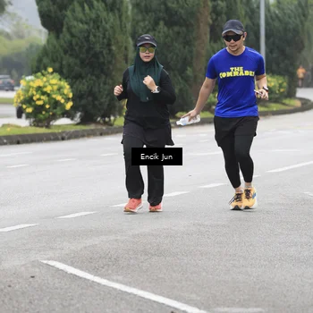 Runner Photo 8503792