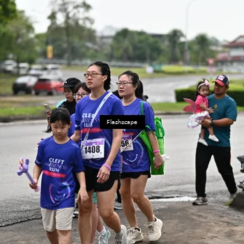 Runner Photo 8503807