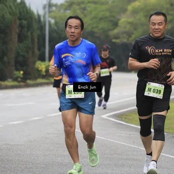 Runner Photo 8503824