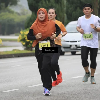 Runner Photo 8503864