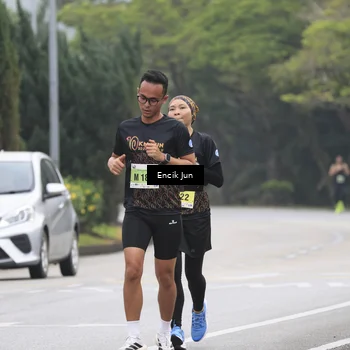 Runner Photo 8503883