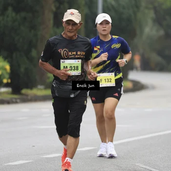 Runner Photo 8503897