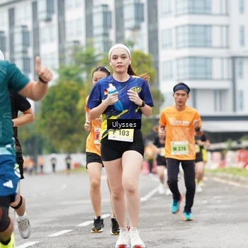 Runner Photo 8503911