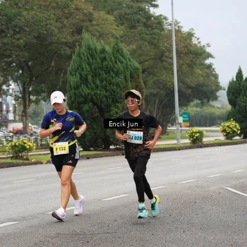 Runner Photo 8503912