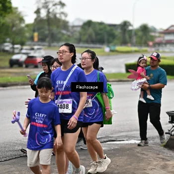Runner Photo 8503923