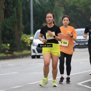 Runner Photo 8503925