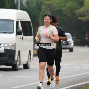 Runner Photo 8503952