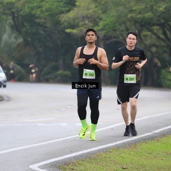 Runner Photo 8503970