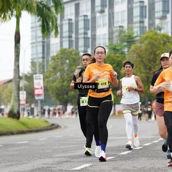 Runner Photo 8503991
