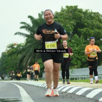 Runner Photo 8504007